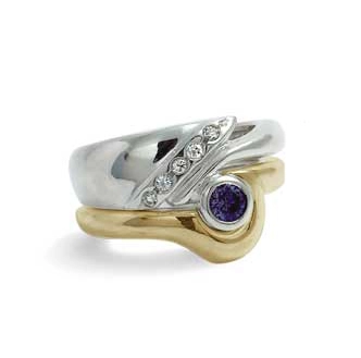 Златен пръстен - бяло и жълто злато (14k) със сапфир и брилянти