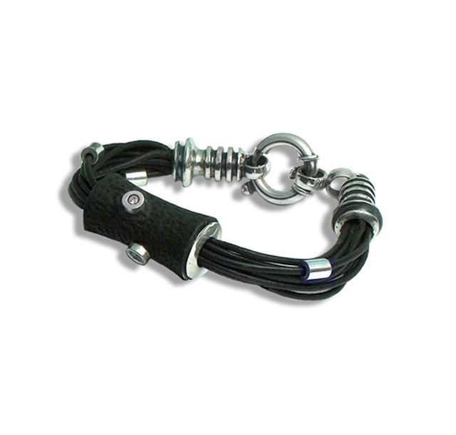 Гривна от сребро и чемширово дърво с кожа