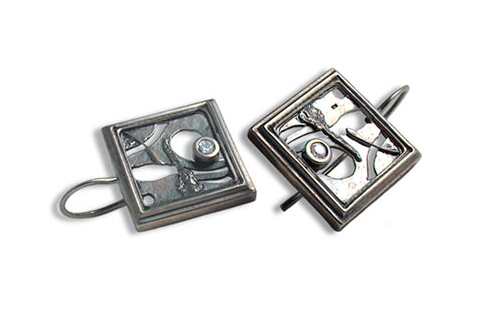 Патинирани сребърни обици с циркони