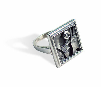 Ръчно изработен сребърен пръстен с кубичен циркон