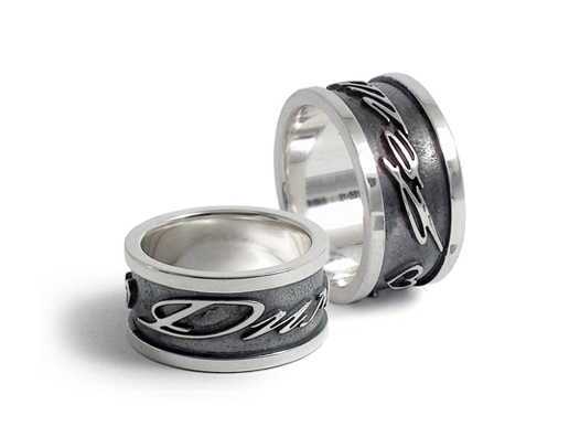 Сватбени халки от сребро с релефни надписи